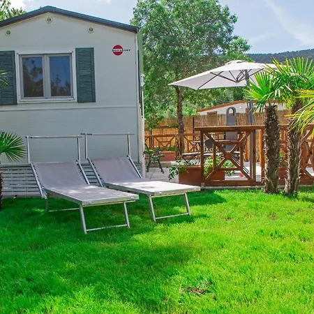 Celestina Country House's *